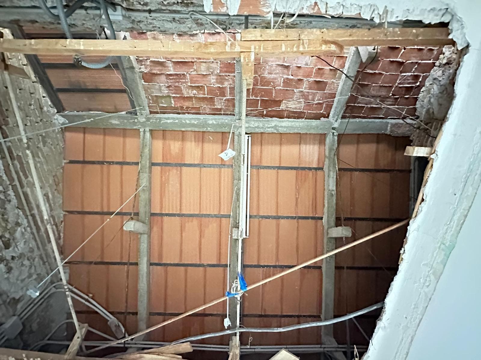Restauración Techo Torremolinos · imagen 17